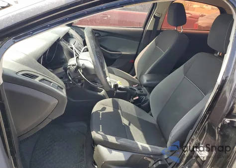 2012 Ford Focus Se z USA, uszkodzony, nr VIN 1FAHP3F22CL372232